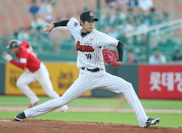 홍성민 선발등판